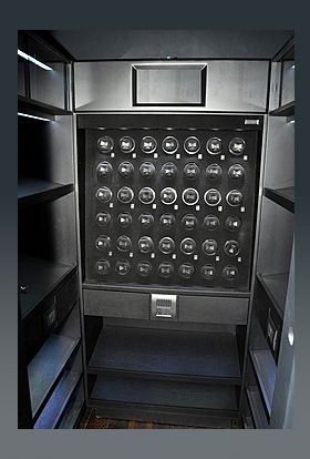 Integrated watch winder